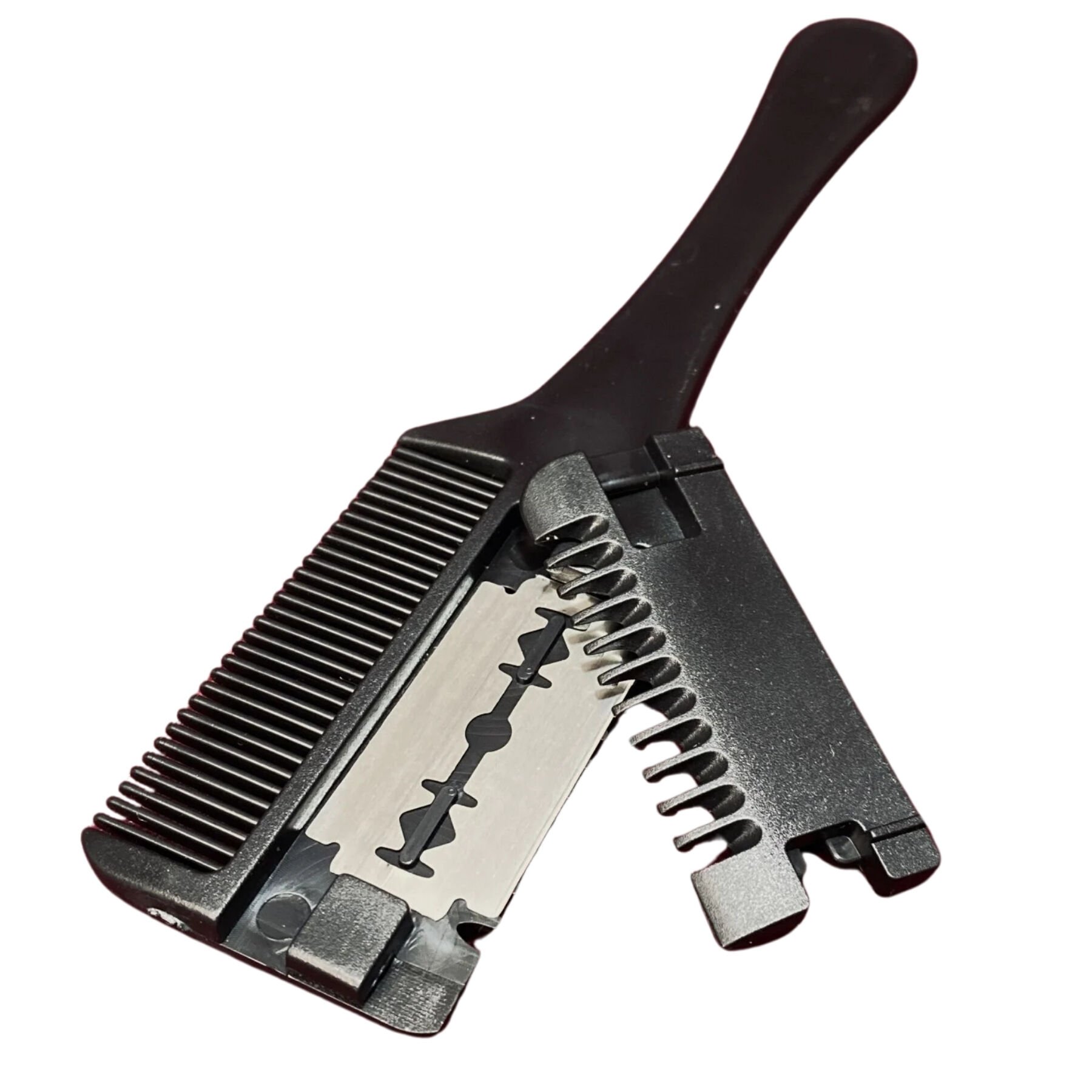 Taraklı saç usturası